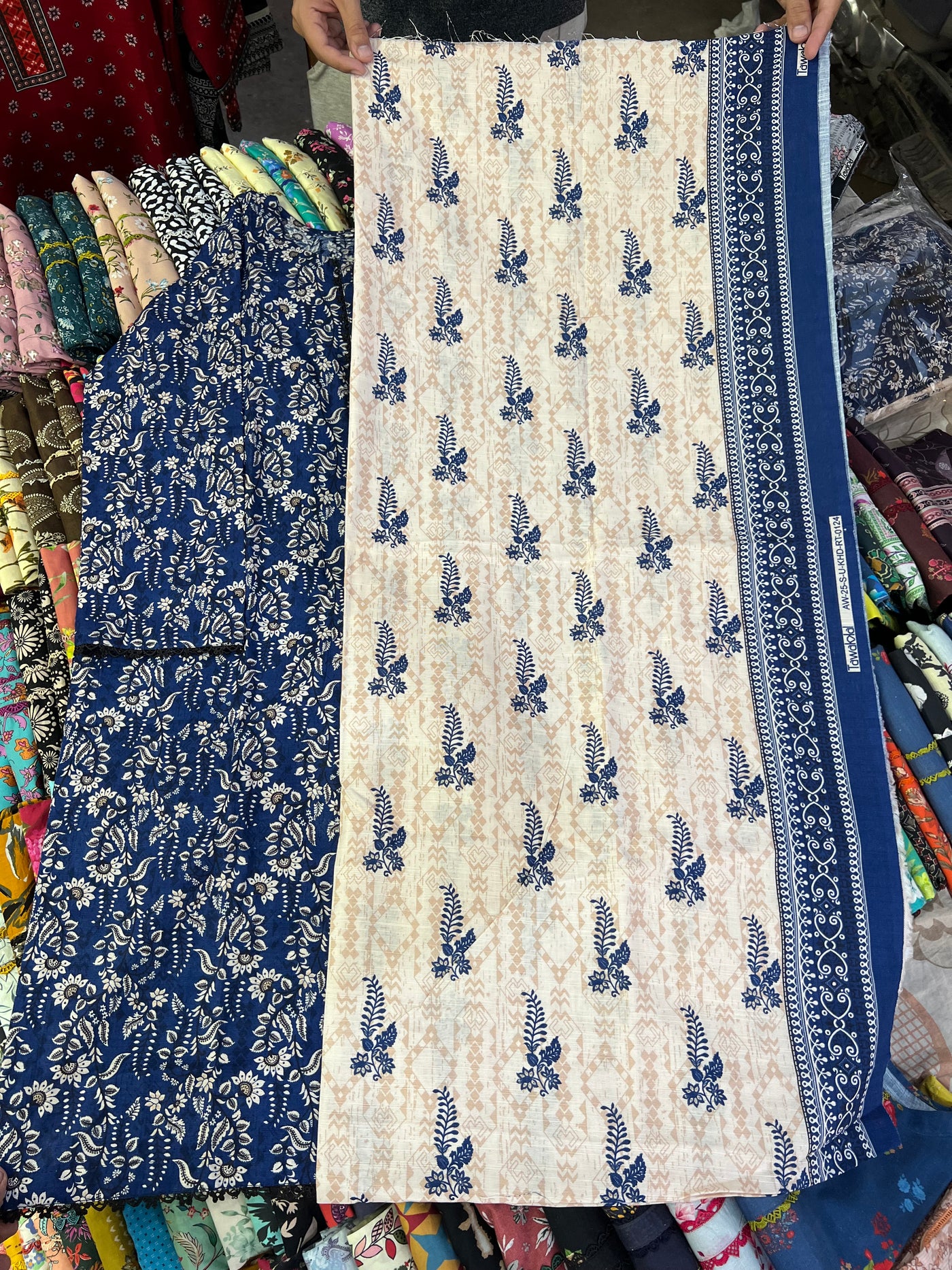 Tawakkal 3 Piece (Khaddar Fabric)